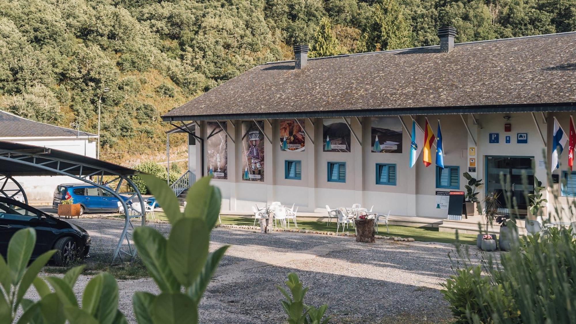אורנסה Vila Vilarino Albergue Hotel & Restaurante מראה חיצוני תמונה
